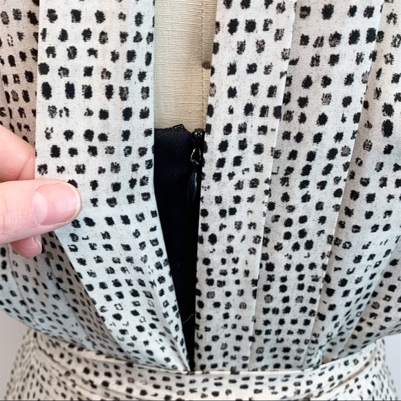 L’agence Sleeveless Pleated Dot-Print Maxi Dress Gown Size 6 - Picture 13 of 16